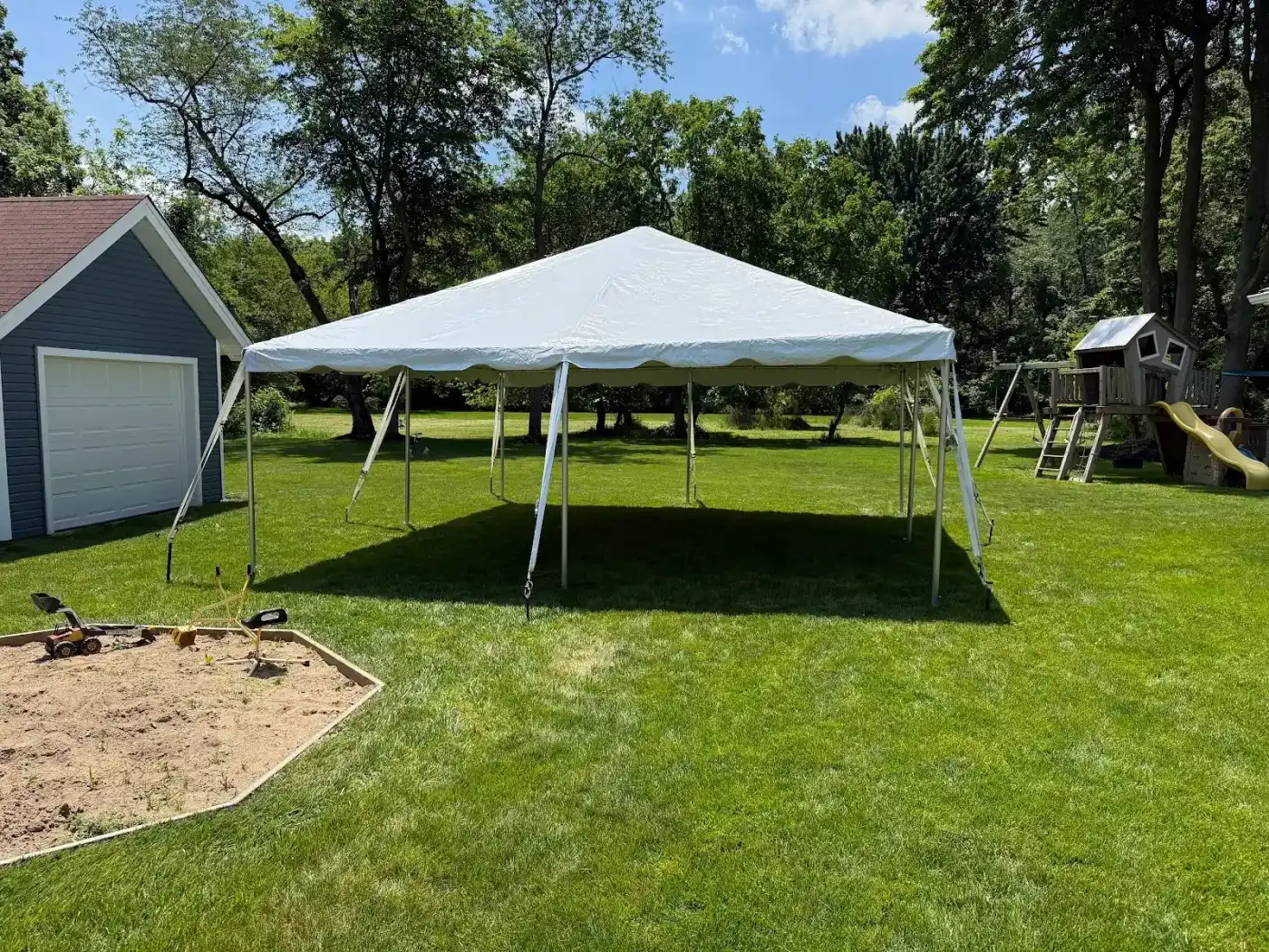 Backyard tent beside the garage in Avon, a Shoreline project